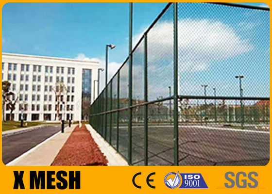 PVC Coated Wire Mesh Diamond Cyclone Chain Link Fence 5.0m Đối với sân bóng rổ